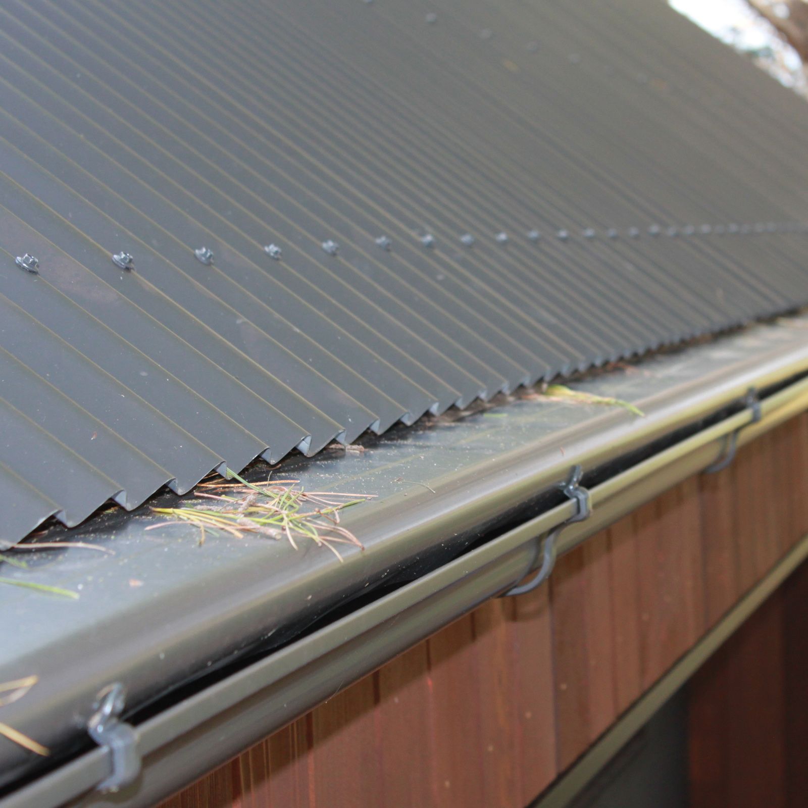 Anti-leaf gutter system Eaves Water System water collection guttering ...